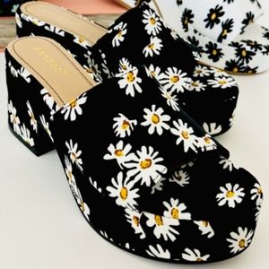 Daisy Platforms